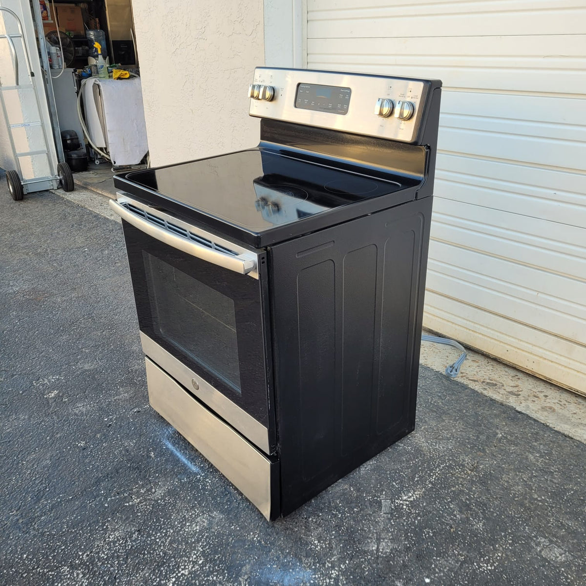 GE Stainless Steel Electric Stove
