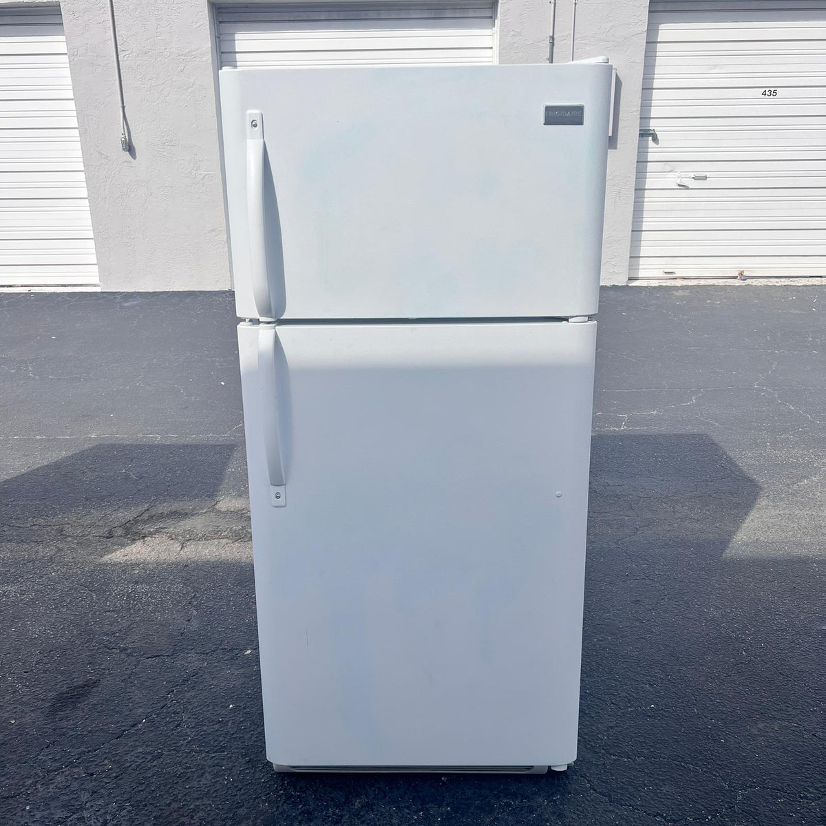 Frigidaire Top and Bottom Refrigerator
