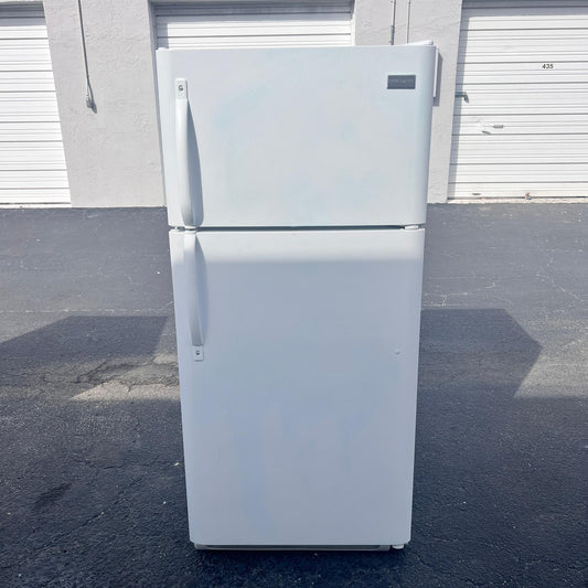 Frigidaire Top and Bottom Refrigerator