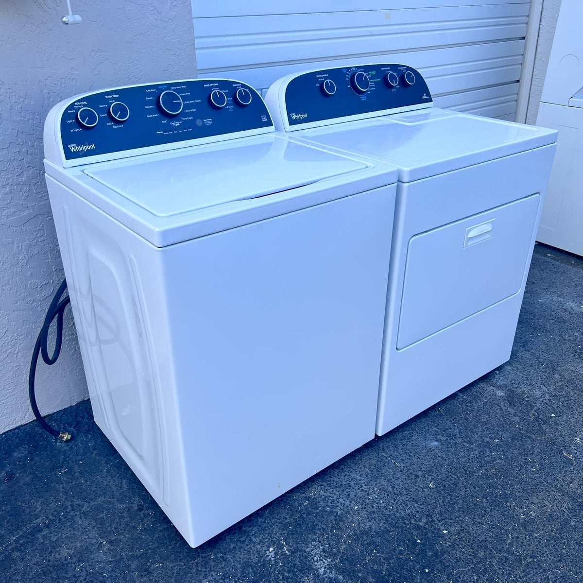 Whirlpool Washer and Dryer Set