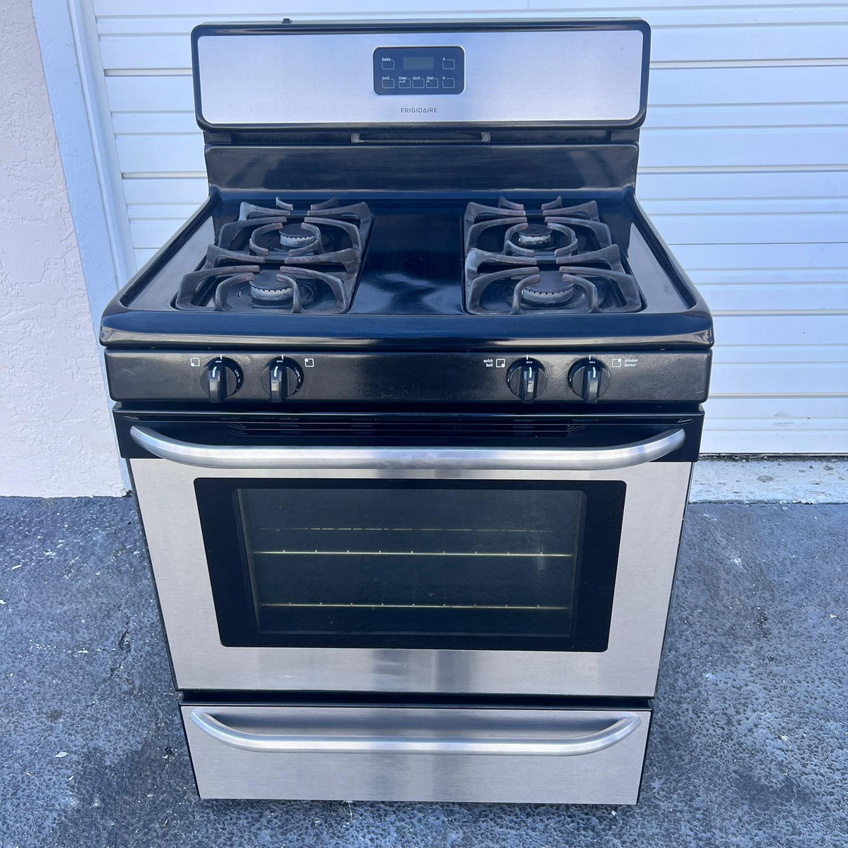 Frigidaire Stainless Steel Gas Stove