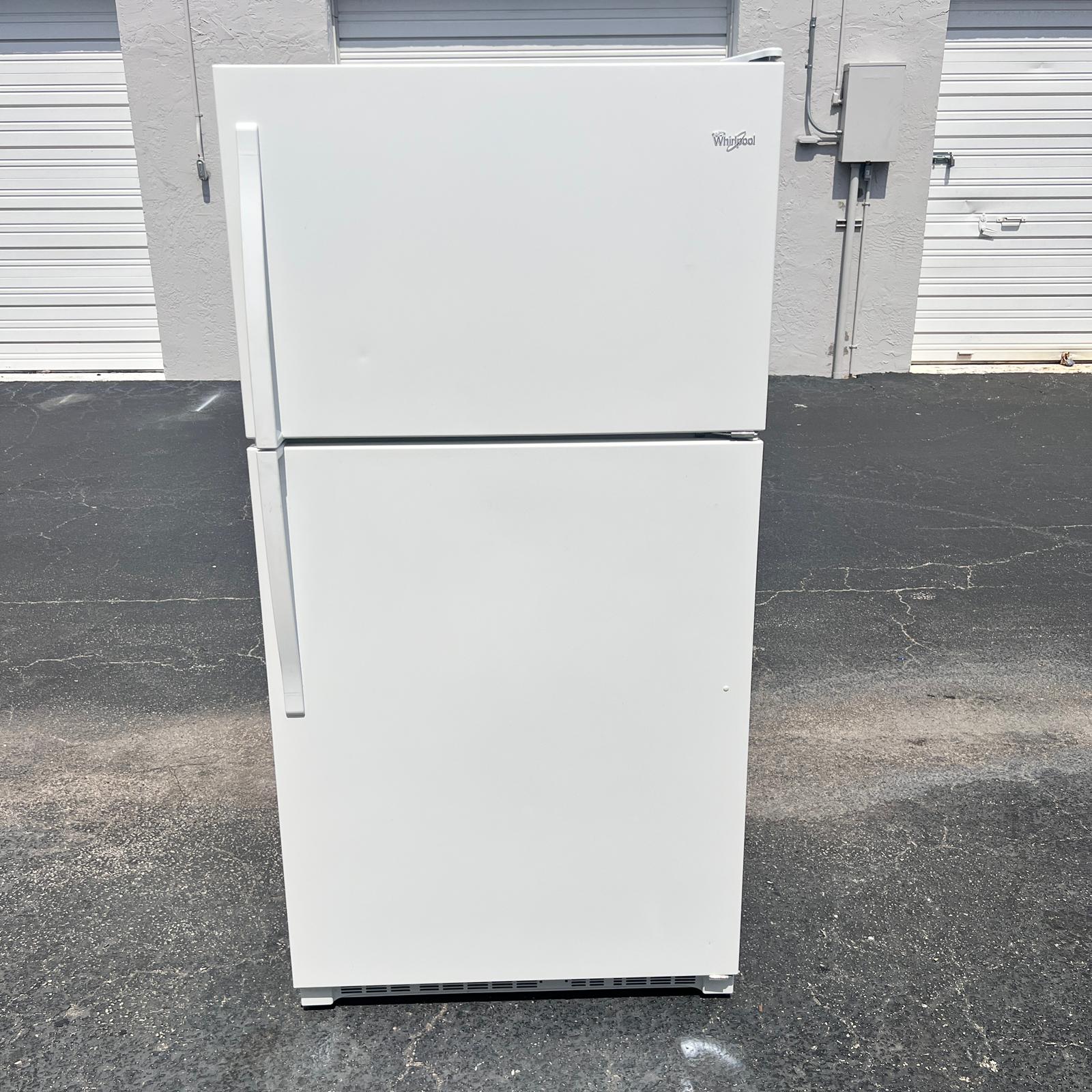 Whirlpool Top and Bottom Refrigerator