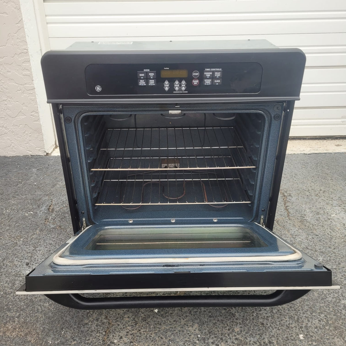 GE Built-In Single Wall Oven