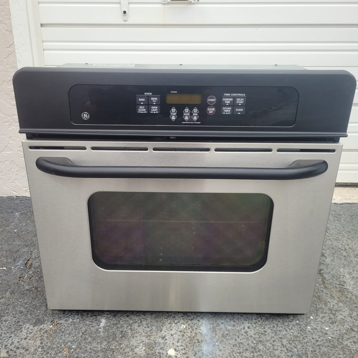GE Built-In Single Wall Oven