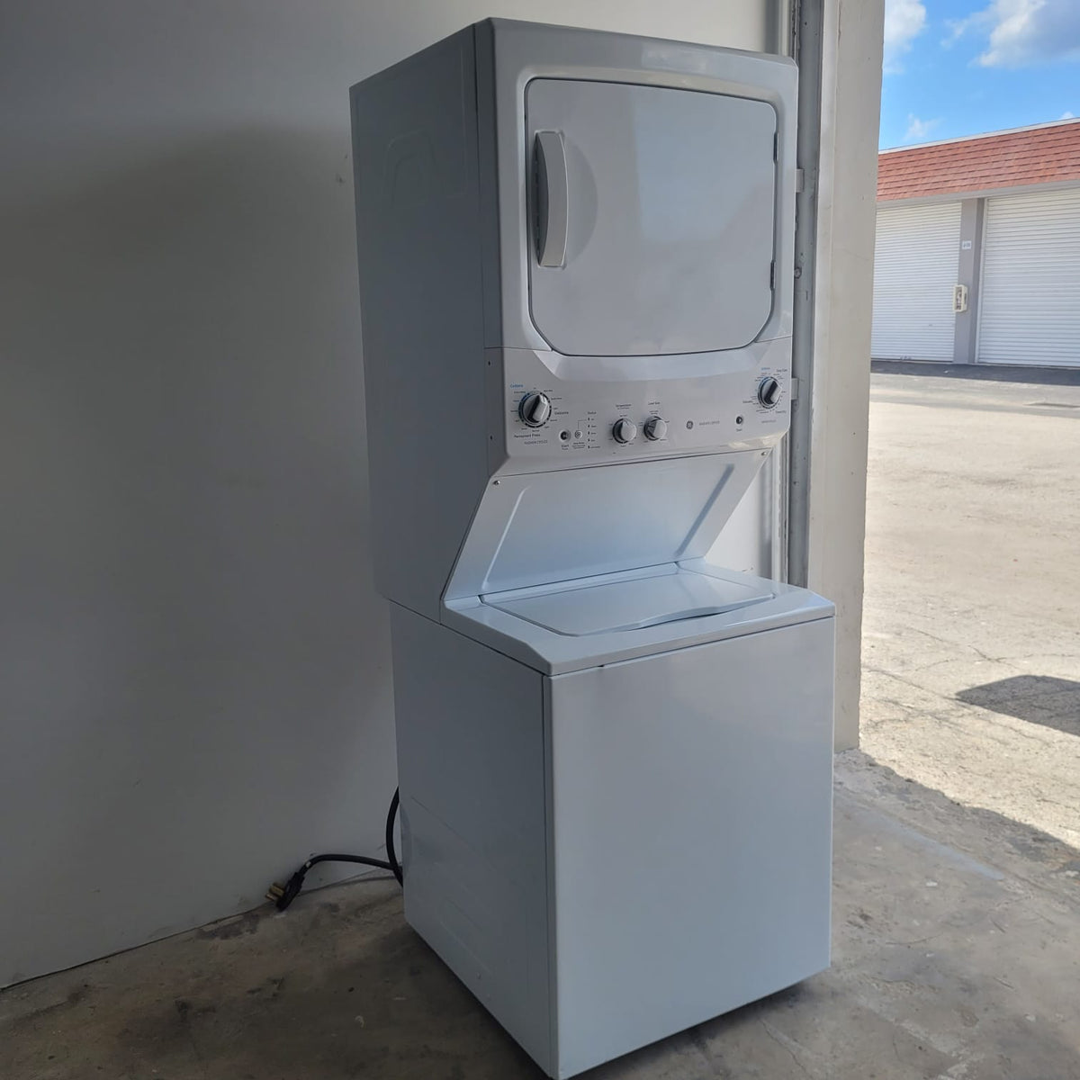 27" GE Stackable Washer and Dryer