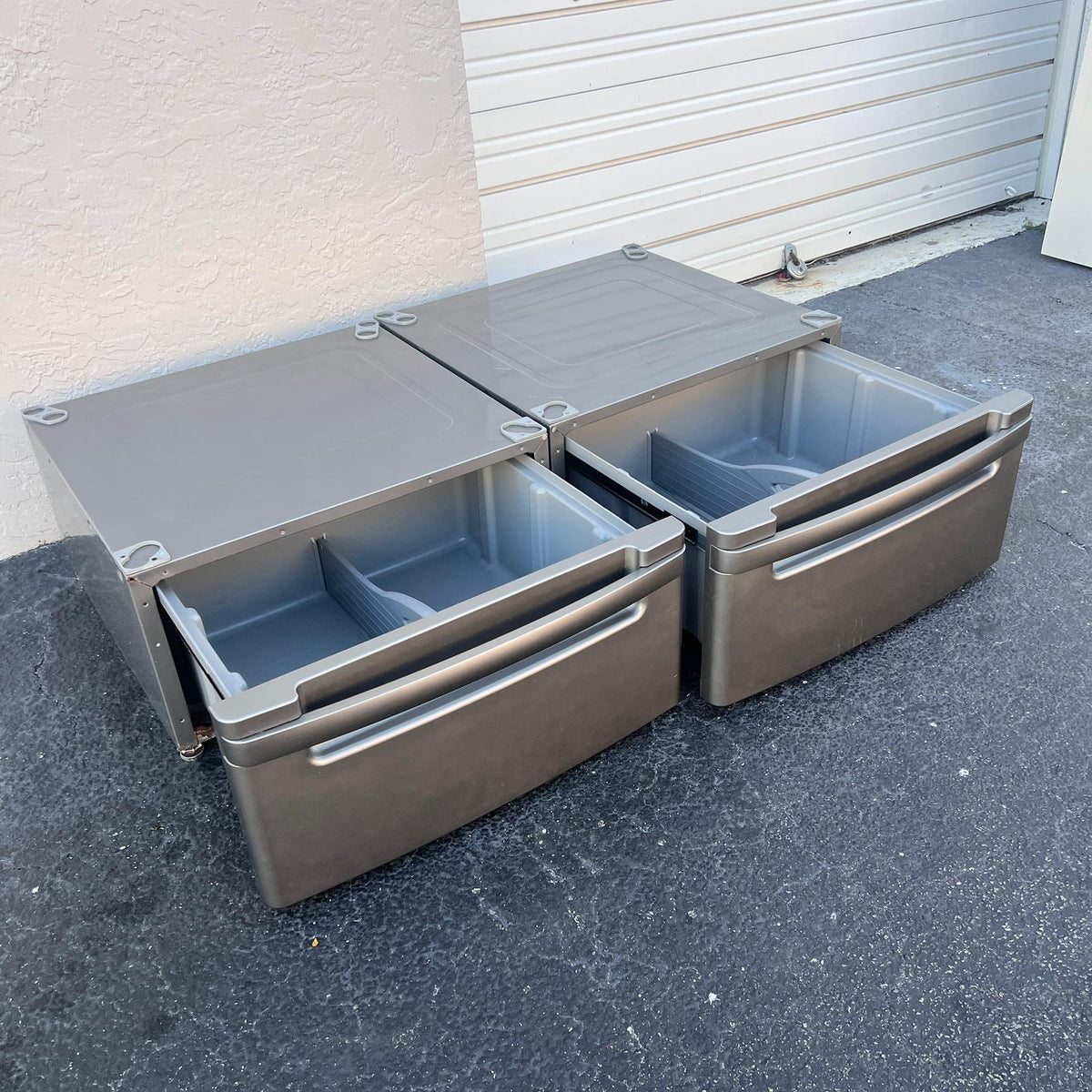 (2) LG 13.6" Top Mount Pedestals For Front Load Washer/Dryer